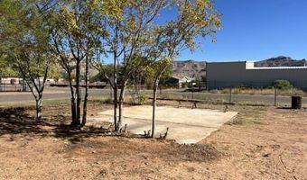 15 W Concord Brg, Big Water, UT 84741