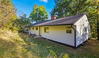 12 Mcguffey Ln, Athens, OH 45701