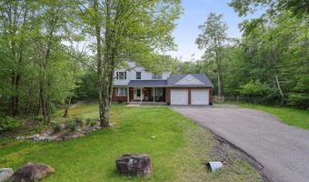 299 Scenic Dr, Blakeslee, PA 18610