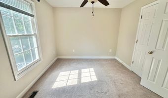 21326 THIMBLEWEED Ct, Ashburn, VA 20147
