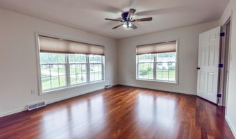304 CRYSTAL CREEK Xing, Abbottstown, PA 17301