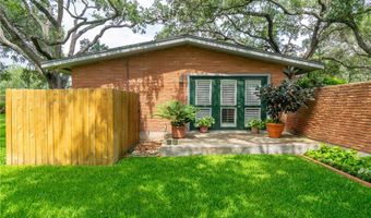 1821 Clare Dr, Alice, TX 78332