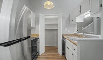 1750 James Buchanan Dr, Biloxi, MS 39531