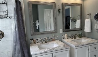 4406 Audubon Trl, Biloxi, MS 39532