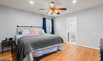7005 STONE MILL Pl, Alexandria, VA 22306