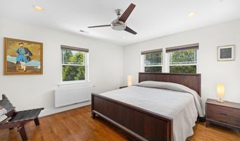 6022 26TH St N, Arlington, VA 22207