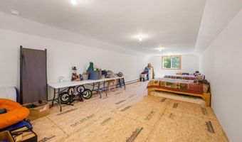 28 Upper Lead Mountain Pond Rd, Aurora, ME 04408