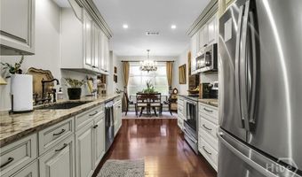 6 Cozy Bluff Rd, Savannah, GA 31410