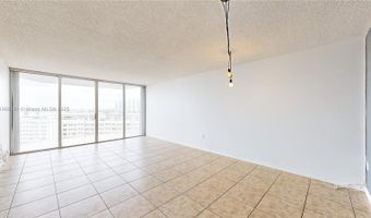 18011 Biscayne Blvd 903, Aventura, FL 33160