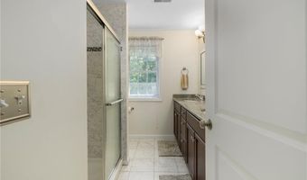 78 Ginger Trl, Coventry, RI 02816