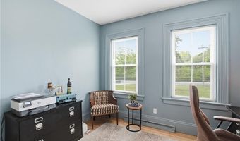 243 Maple Ave, Barrington, RI 02806