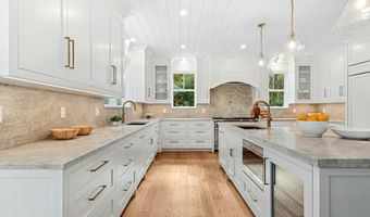 10 Stony Brook Rd, Darien, CT 06820