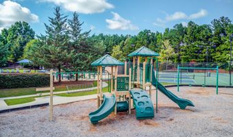 1267 Clear Strm, Auburn, GA 30011