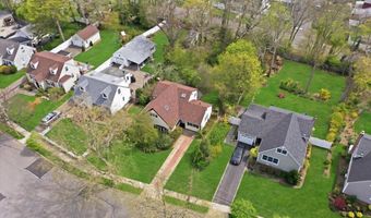 49 Forrest Pl, Amityville, NY 11701