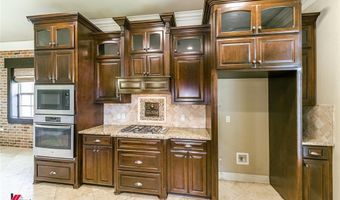 102 Caiden Dr, Benton, LA 71006