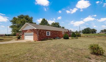19038 Farm Road 2020, Aurora, MO 65605