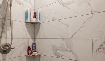 6512 Summer Shade Cir, Alvaton, KY 42122
