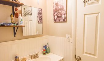 1404 Dean Dr, Albion, MI 49224