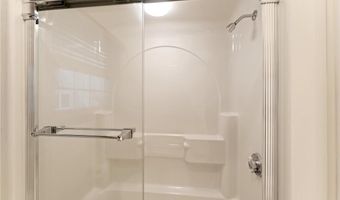 6 Windward Cir, Narragansett, RI 02882