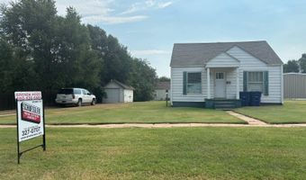 810 3rd St, Alva, OK 73717