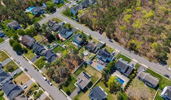 8 Avalon Ave, Barnegat, NJ 08005