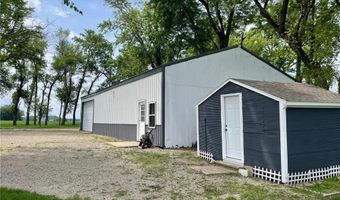 23371 650th Ave, Alden, MN 56009