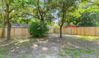 426 Demontluzin Ave, Bay St. Louis, MS 39520
