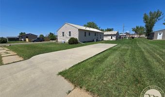 414 S 8th St E, Baker, MT 59313