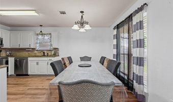326 Willow Creek Dr, Weatherford, TX 76085