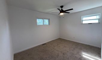 18 JOHN COLLINS Cir, Dover, DE 19904