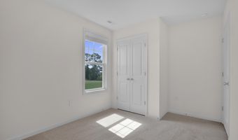 285 Buggy Top Ln, Autryville, NC 28318