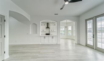 5718 SEA TURTLE Pl, Apollo Beach, FL 33572