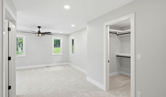 33944 Overton Cir, Adel, IA 50003