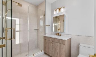 525 AVENUE E 3, Bayonne, NJ 07002