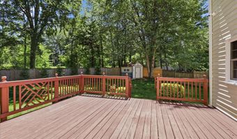 4003 KLOMAN St, Annandale, VA 22003