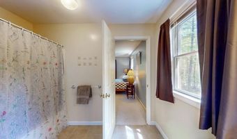 265 Stonewall Dr, Bristol, VT 05443