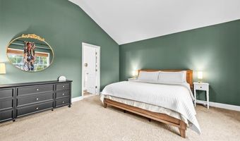 400 Everest Ct, Aberdeen, NC 28315