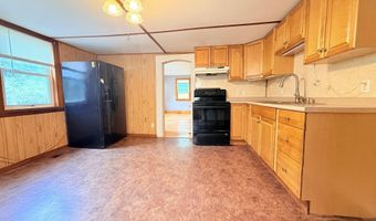 995 Old Cheshire Tpke, Charlestown, NH 03603