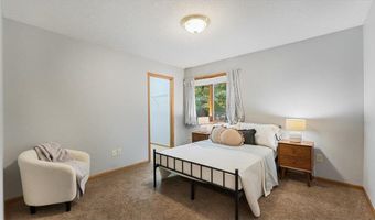 151 Bluffs Rd NW, Alexandria, MN 56308