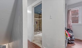 617 W CUMBERLAND St, Allentown, PA 18103