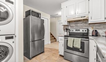 462 Glendale Ave 20, Bridgeport, CT 06606