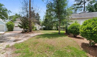 5 Bishop Rd, Beaufort, SC 29906