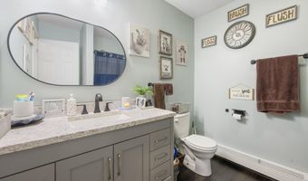 118 Briarwood Drive Ext, Bangor, ME 04401