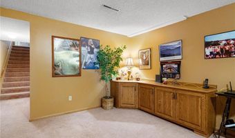 1605 22nd Ave SW, Austin, MN 55912