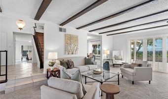6496 Ellenview Ave, West Hills, CA 91307