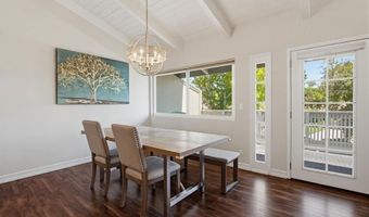 2842 Luciernaga St, Carlsbad, CA 92009