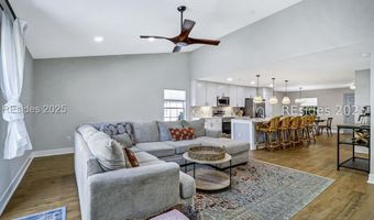 3 Lakeside Dr, Bluffton, SC 29910