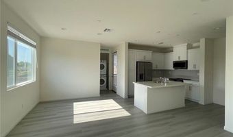 1096 N Ivory Palm Ln, Anaheim, CA 92801