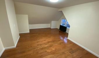 74 W 7TH St 3, Bayonne, NJ 07002