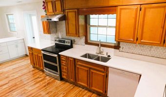 103 Stuart Town Rd, Beaufort, SC 29902